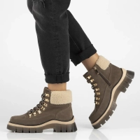 Skórzane trapery na platformie Filippo DBT6471/24 BR brązowe