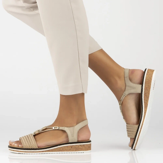 Sandals Rieker V3662-62 beige