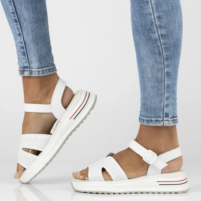 Leather sandals Filippo DS7021/25 WH white