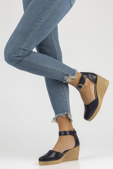 Skórzane sandały Filippo DP3519/22 NV ciemnogranatowe