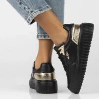 Skórzane sneakersy Filippo DP6726/25 BK GO czarne