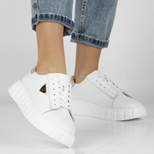 Skórzane sneakersy Filippo DP4138/24 WH białe