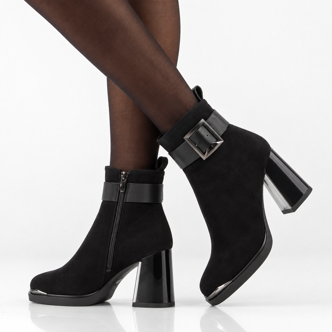Leather heeled ankle boots Filippo DBT8014/26 BK SU black