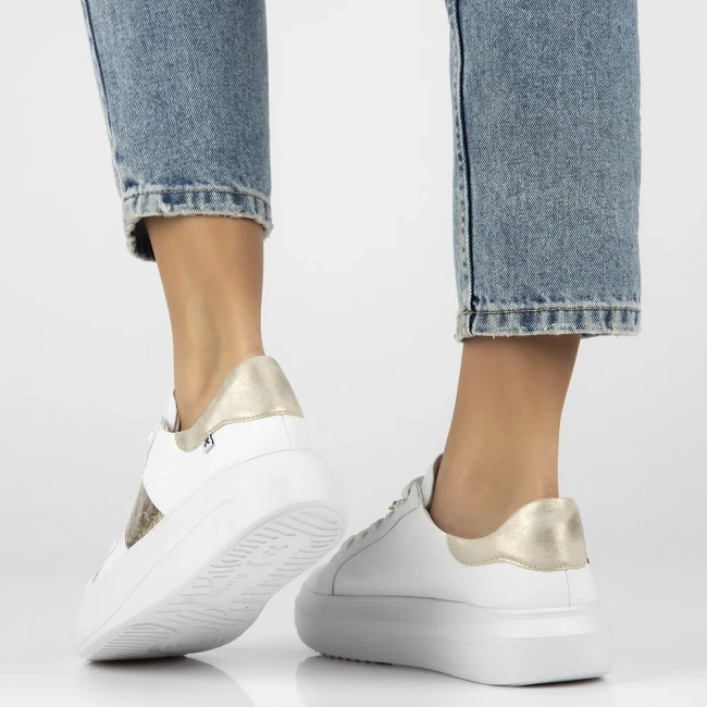 Skórzane sneakersy Rieker W1202-82 białe