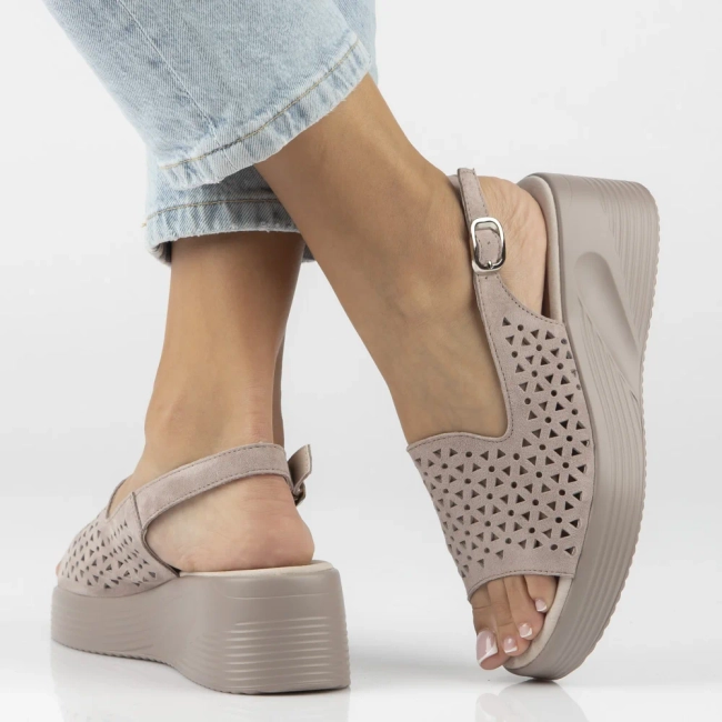 Leather sandals Filippo DS7583/26 BE beige