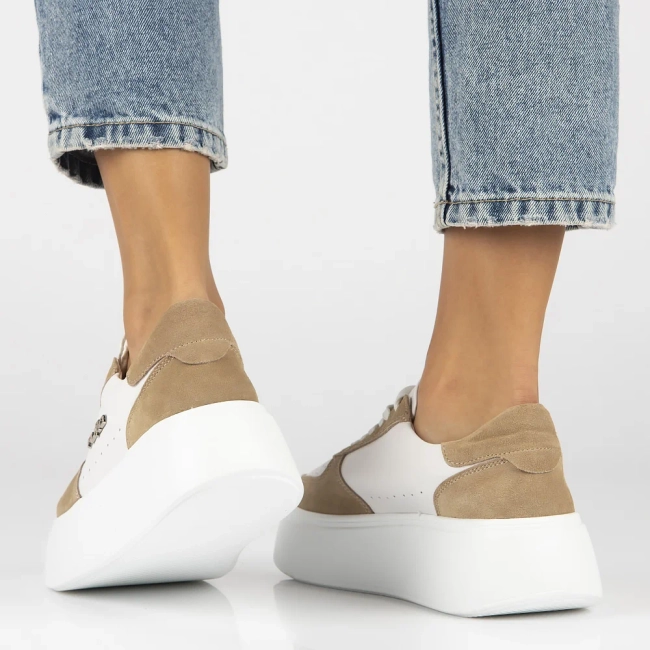 Skórzane sneakersy Filippo DP6047/24 WH białe