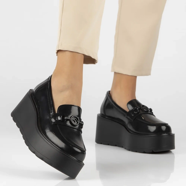 Leather shoes Filippo DP6451/24 BK L black