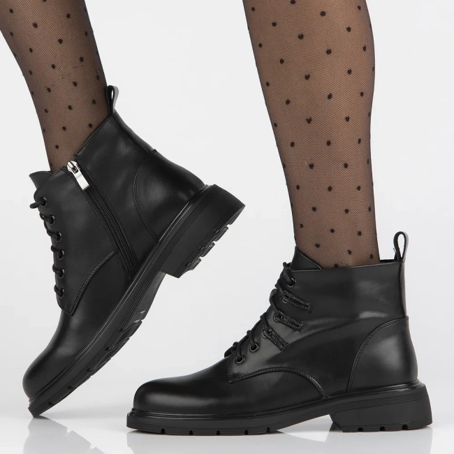 Leather ankle boots Filippo DBT6319/24 BK black