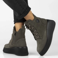 Skórzane botki na platformie Filippo DBT7288/25 GR szare