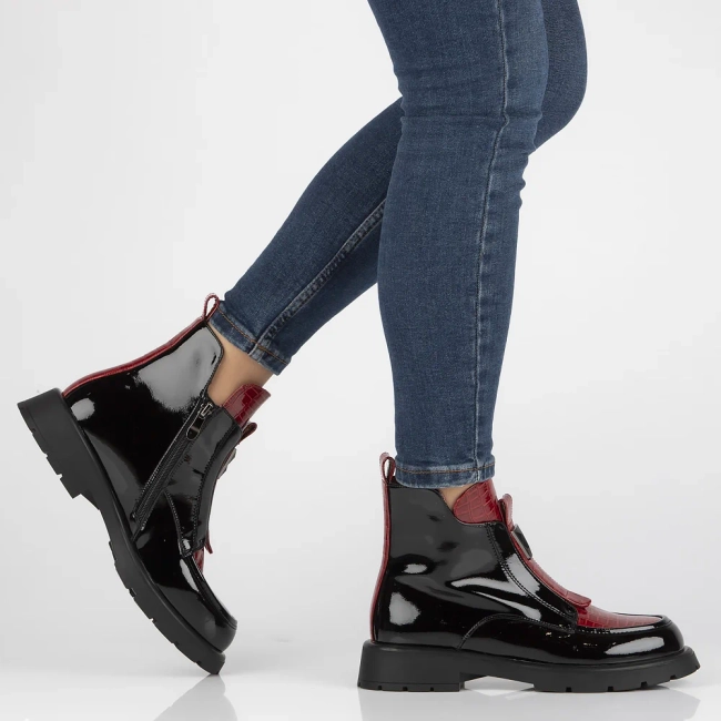 Leather ankle boots Filippo DBT6570/25 BK RD black