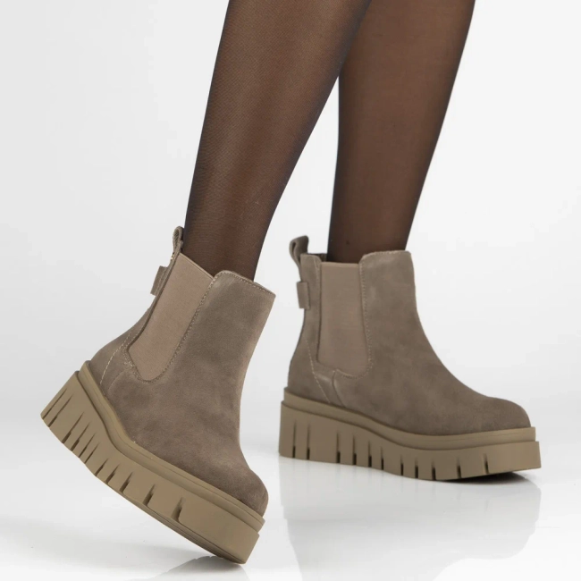 Skórzane botki na platformie Filippo DBT7266/25 TP taupe