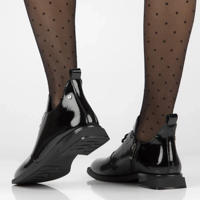 Leather ankle boots FilippoDBT4763/23 BK black