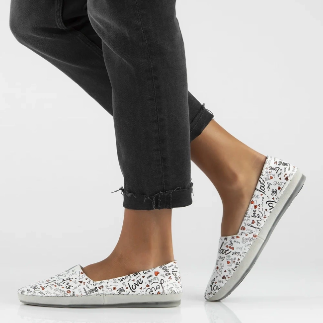 Skórzane półbuty Filippo DP031/24 WH MLT białe