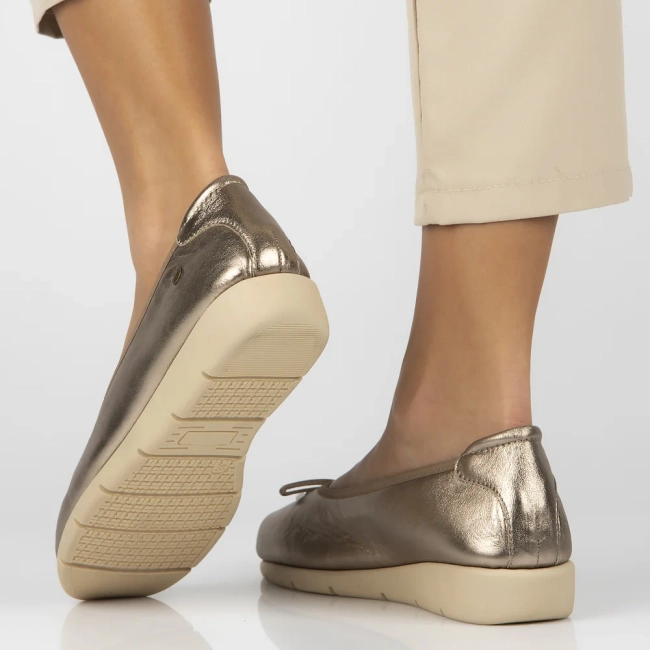 Leather ballerinas Maciejka P6504-25/00-1 gold