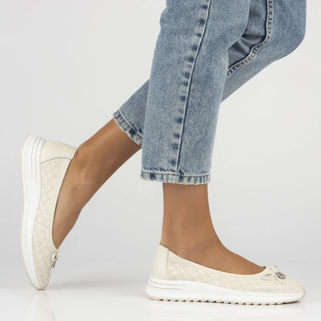 Leather shoes Filippo DP6718/25 BE beige