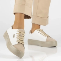 Skórzane sneakersy Filippo DP6055/24 WH białe