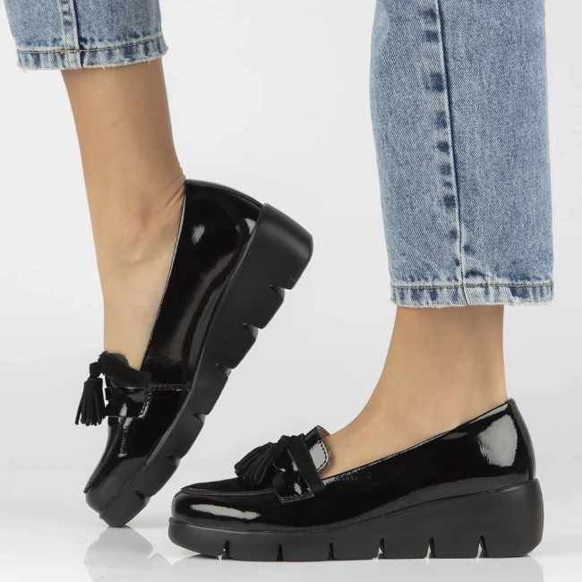 Skórzane półbuty na koturnie Filippo DP3162/24 BK L czarne