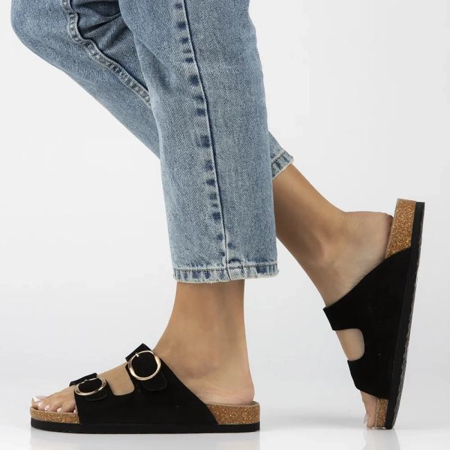 Skórzane klapki Filippo DK7061/25 BK czarne