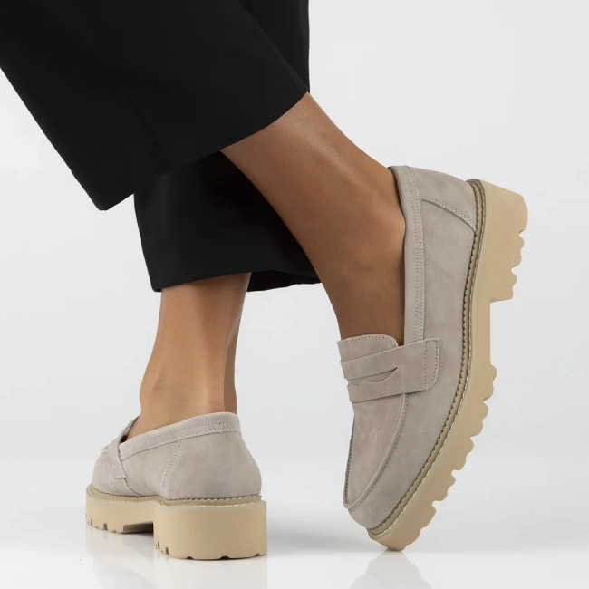 Skórzane półbuty na platformie Filippo DP6090/24 TP taupe