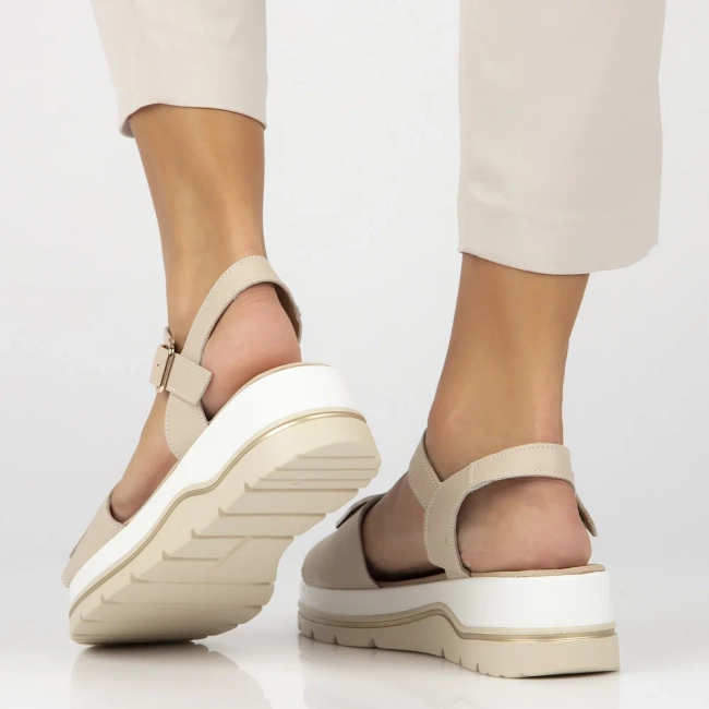 Leather sandals Filippo DS7051/25 BE beige