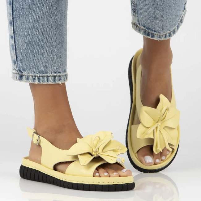 Leather sandals Filippo DS6965/25 YL yellow