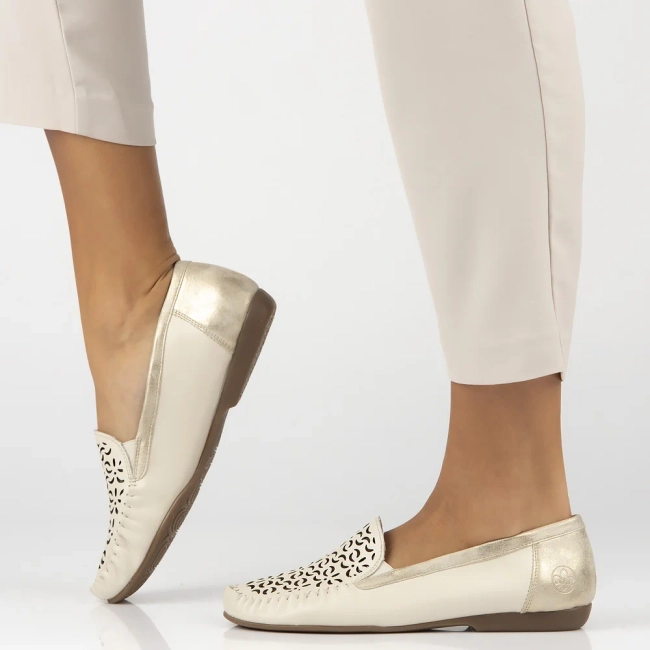 Leather loafers Rieker L6350-60 beige