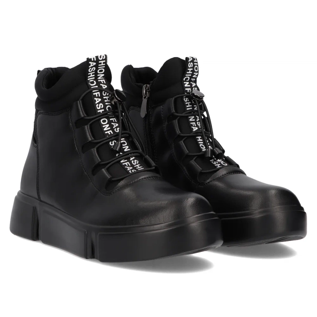 Leather ankle boots Filippo DBT6532/24 BK black