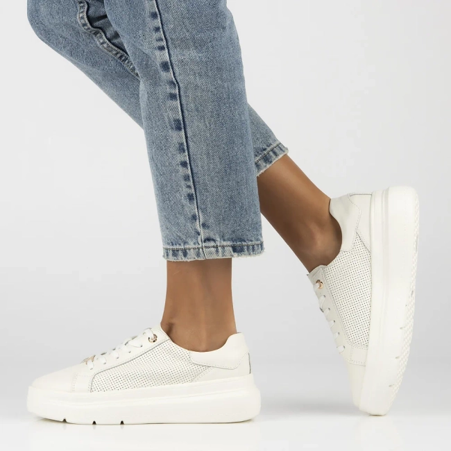 Skórzane sneakersy Filippo DP6731/25 WH białe