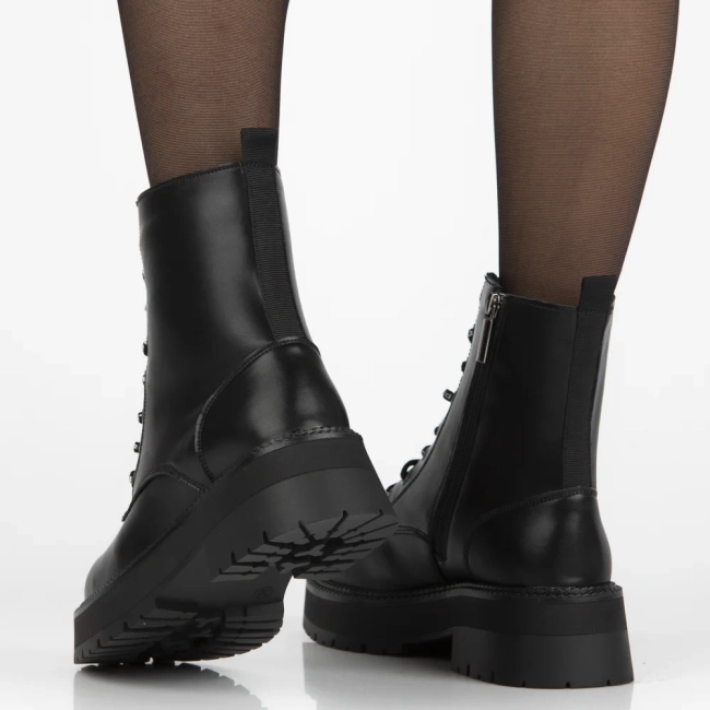 Skórzane botki Filippo DBT7255/25 BK czarne