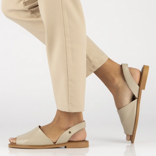 Skórzane sandały Filippo 40327 taupe