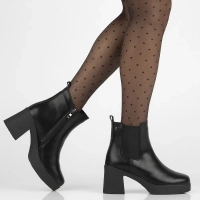 Leather ankle boots Filippo DBT6469/24 BK black