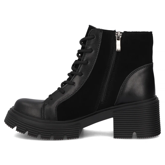 Leather ankle boots Filippo DBT6495/25 BK black