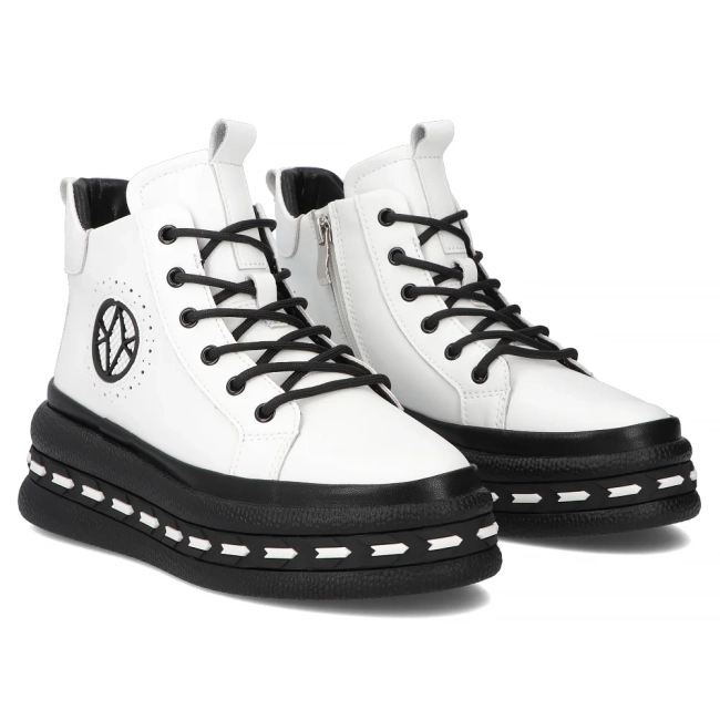 Leather ankle boots Filippo DBT7120/25 WH white