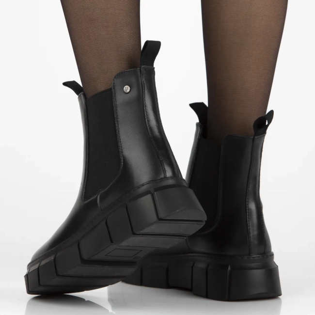 Leather ankle boots Filippo DBT7264/25 BK black