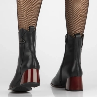 Leather ankle boots Filippo DBT6599/24 BK black