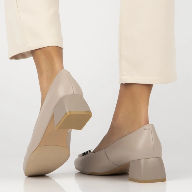 Leather shoes Filippo DP6946/25 BE beige