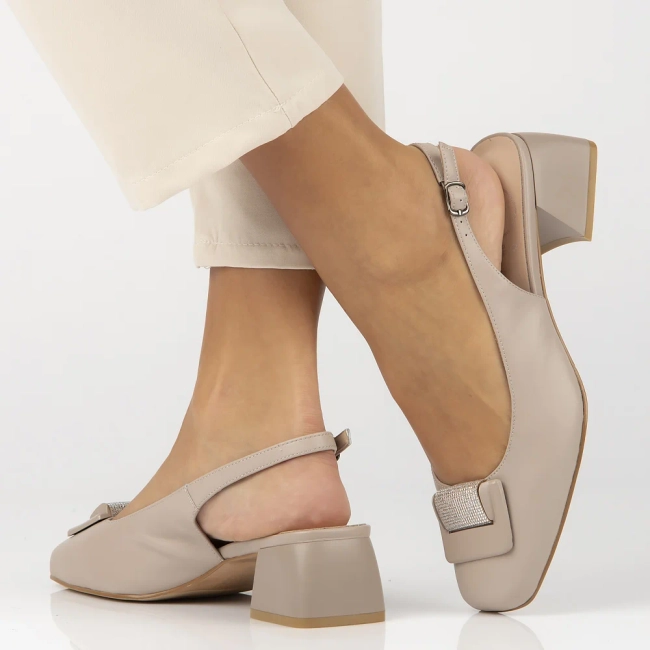 Leather pumps Filippo DP6945/25 BE beige