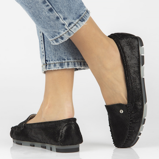 Skórzane mokasyny Filippo DP2037/23 BK PT czarne