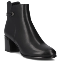 Leather ankle boots Filippo DBT7377/25 BK black