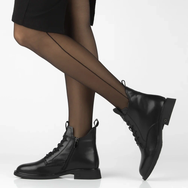 Leather ankle boots Filippo DBT7463/25 BK black