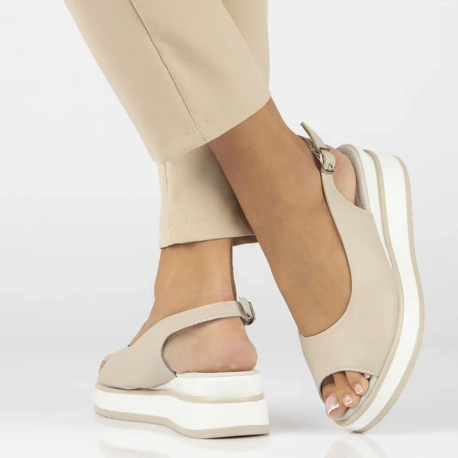 Leather sandals Filippo DS6153/24 BE beige
