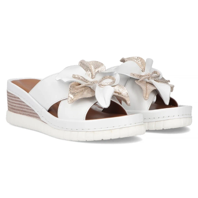 Leather slippers Artiker 54C0537 white