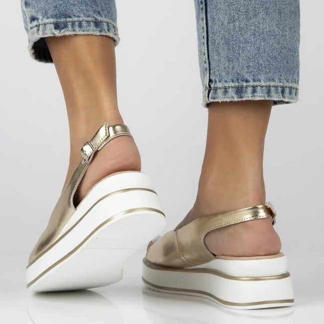 Leather sandals Filippo DS6153/25 GO gold