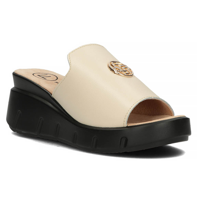 Leather flip-flops Filippo DK3596/22 BE beige