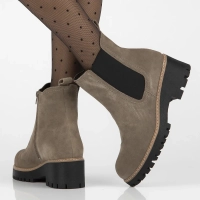 Skórzane botki na platformie Filippo DBT4805/24 TP BK beżowe