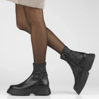 Leather ankle boots Filippo 1372 black