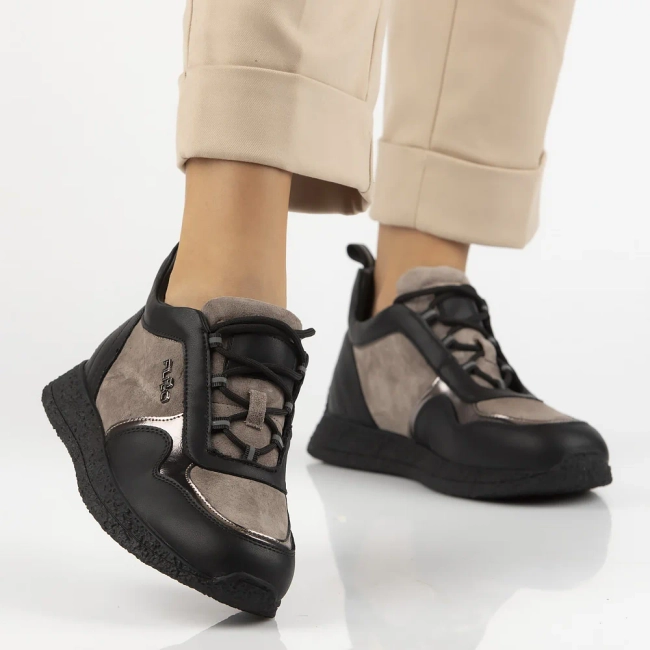 Skórzane sneakersy Filippo DP7406/25 TP BK czarne