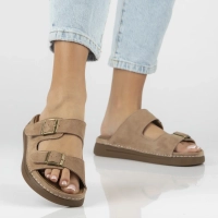 Skórzane klapki Filippo DK7802/26 BR brązowe