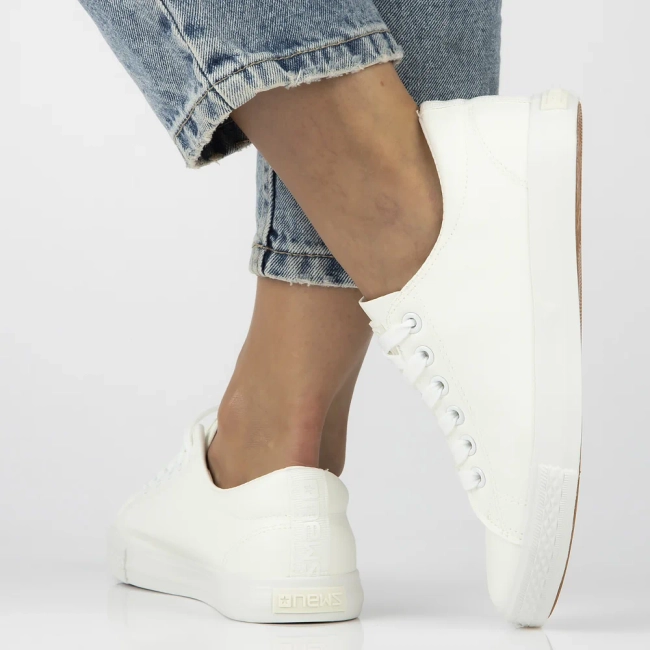 Sneakers News 22SP02-1500 white