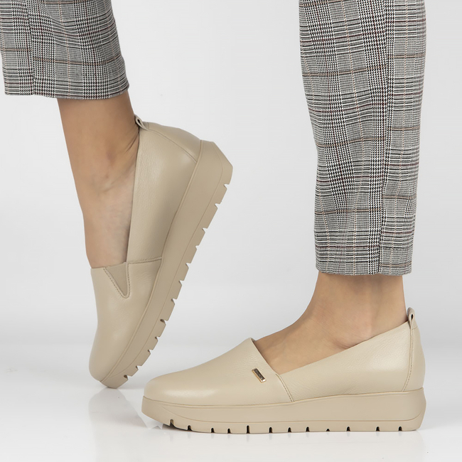 Leather shoes Filippo 20132 beige